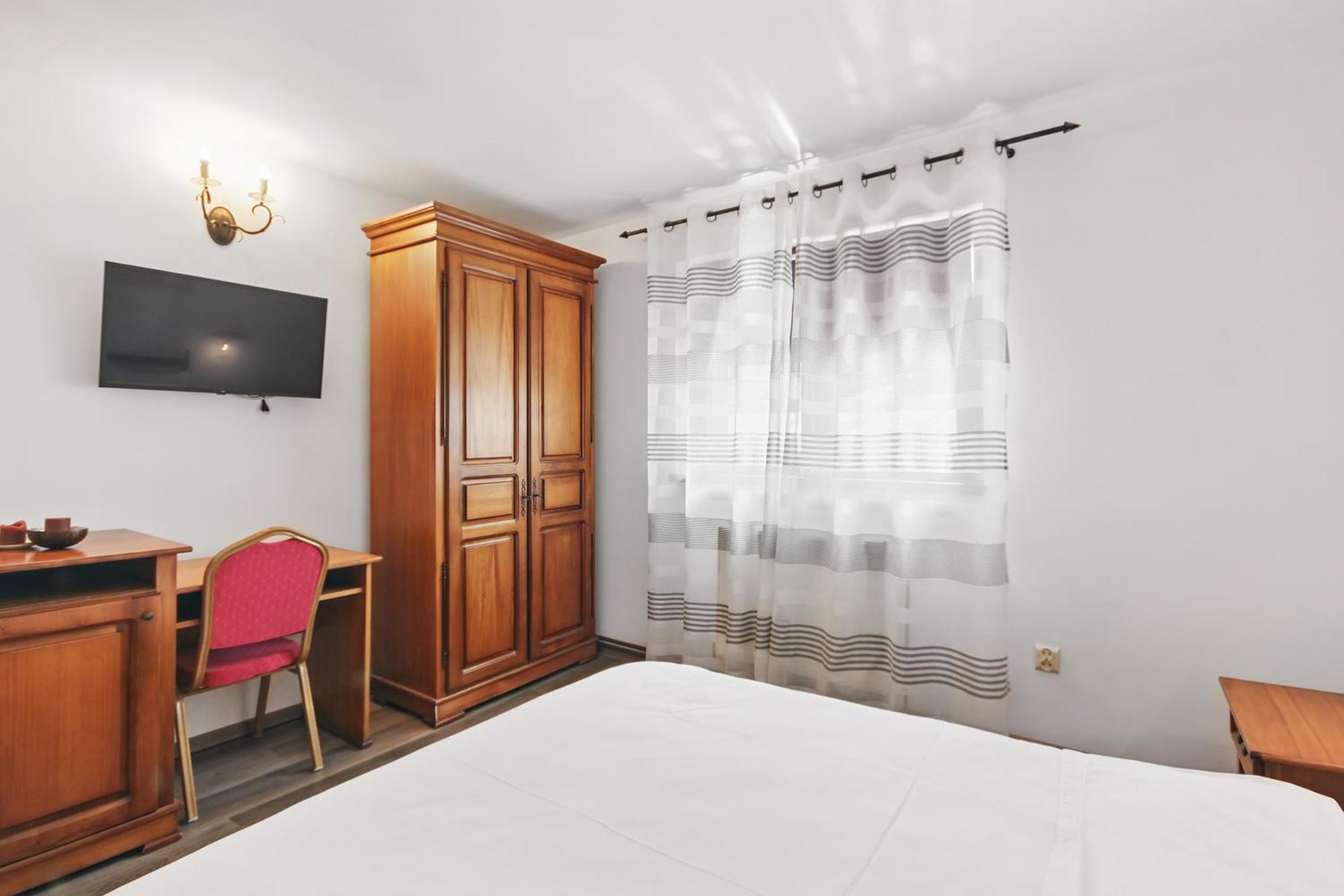 Casa Galand Hotel Parscov Exterior photo